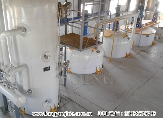 10-50噸食用油半連續(xù)精煉設(shè)備