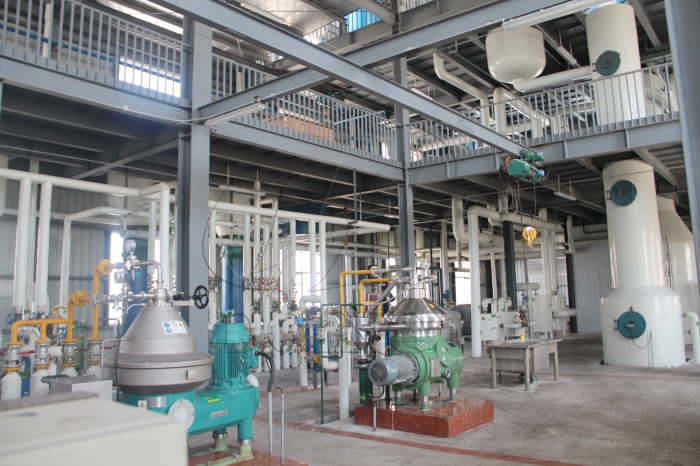 食用油精煉設(shè)備